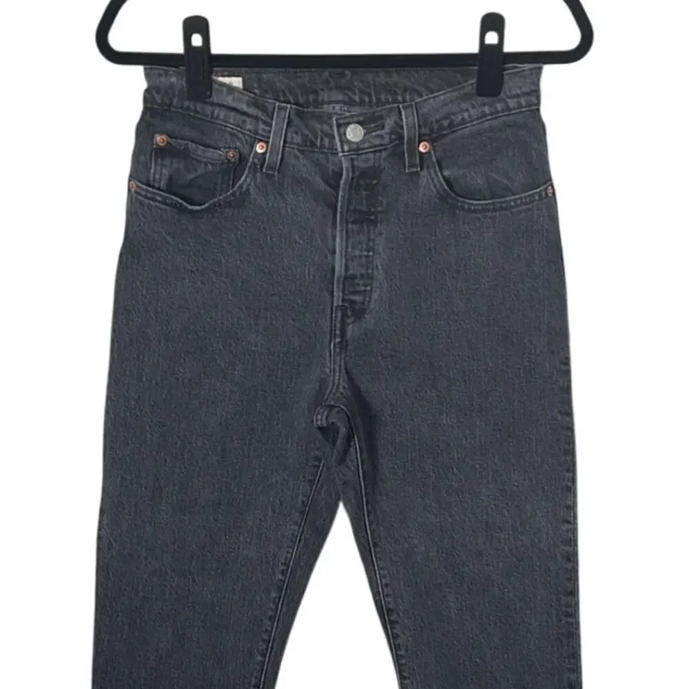 Levi's Womens 501 Original Cropped Jeans Raw Hem in Faded Black Size 28‎